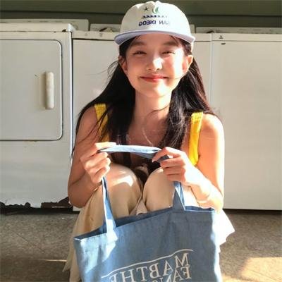 三個光頭佬